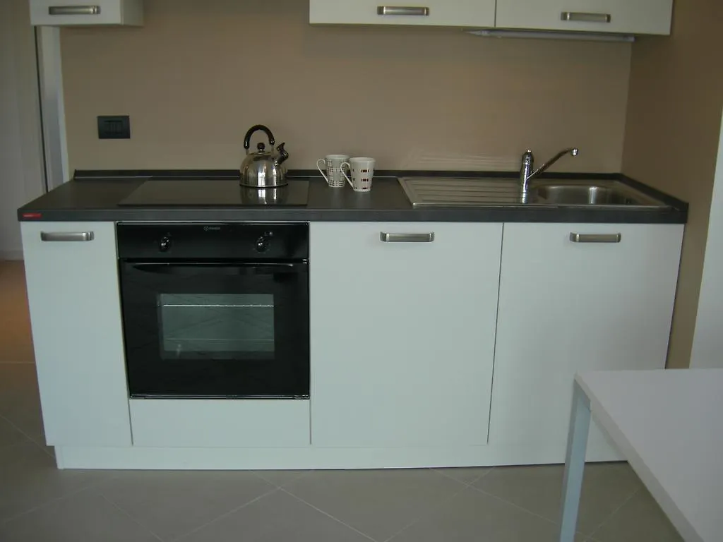 Residence Expofiera Pero 0*,