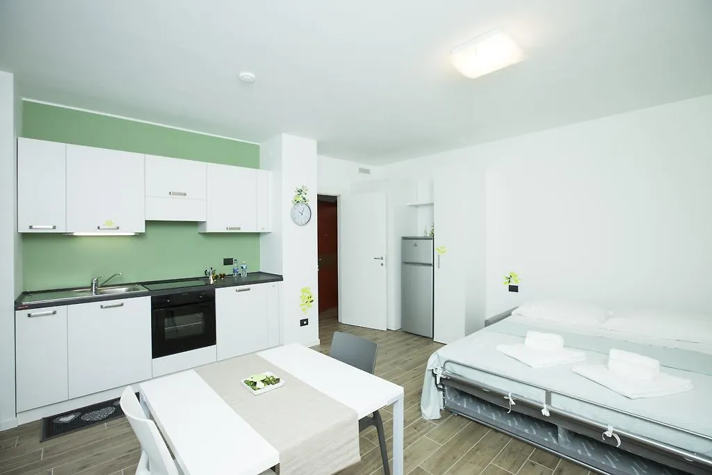 Residence Expofiera Pero 0*,