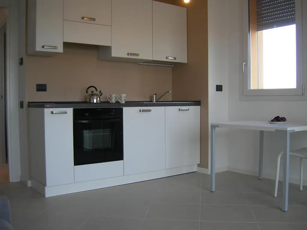 Ξενοδοχείο με διαμερίσματα Residence Expofiera Pero